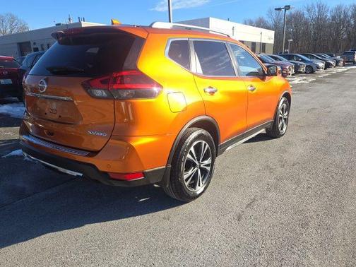 2020 Nissan Rogue SV