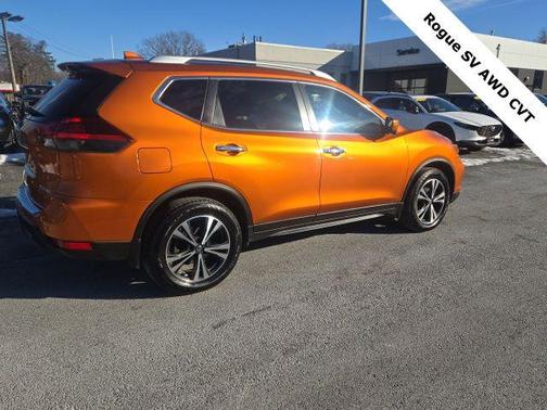 2020 Nissan Rogue SV