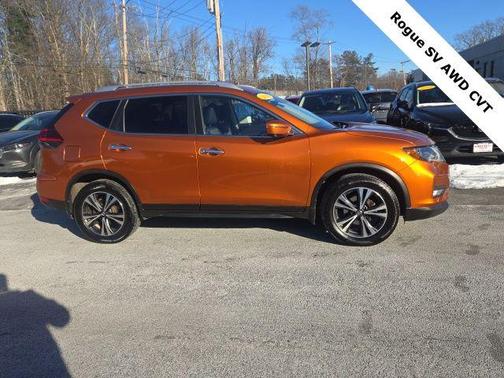 2020 Nissan Rogue SV