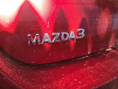 Soul Red Crystal Metallic 2026 Mazda Mazda3 FWD w/Preferred Package