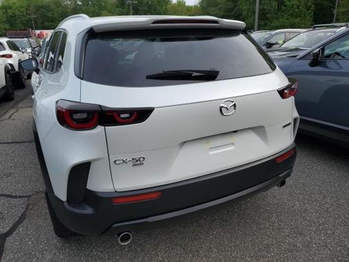 2025 Mazda CX-50 2.5 S Preferred Package