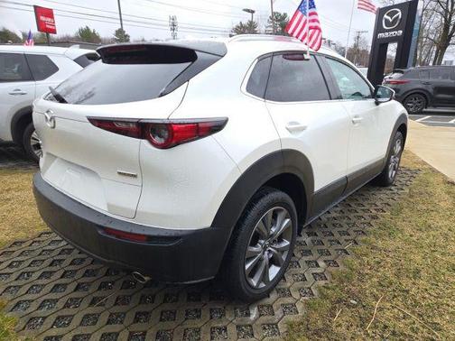 Snowflake White Pearl Mica 2025 Mazda CX-30 2.5 S Premium Package