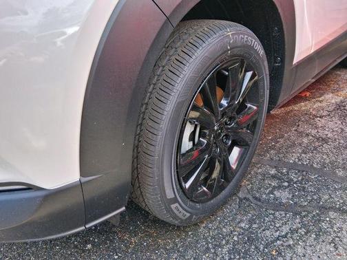 Snowflake White Pearl Mica 2026 Mazda CX-30 2.5 Turbo