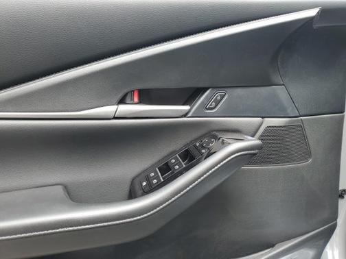 2025 Mazda CX-30 Select