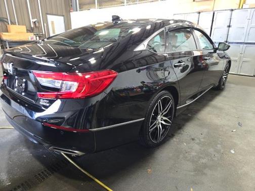 2021 Honda Accord Touring 2.0T