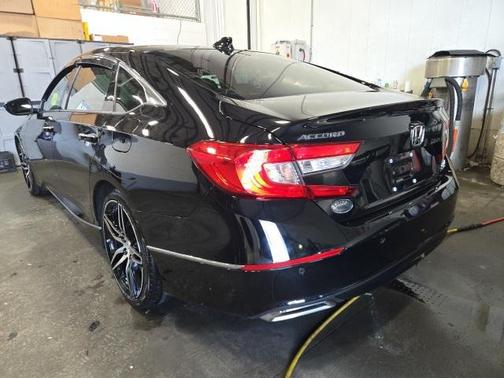 2021 Honda Accord Touring 2.0T