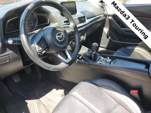 2018 Mazda Mazda3 Touring