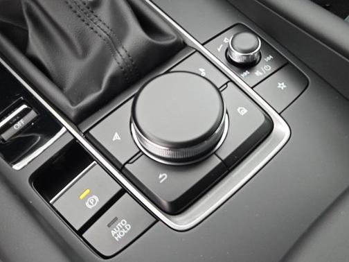 2026 Mazda Mazda3 FWD w/Preferred Package