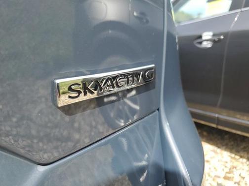 2025 Mazda CX-5 Carbon Edition