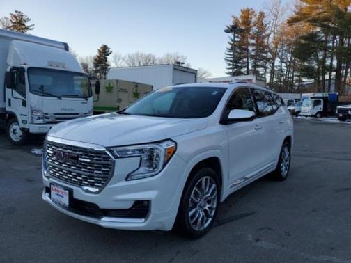 2022 GMC Terrain Denali