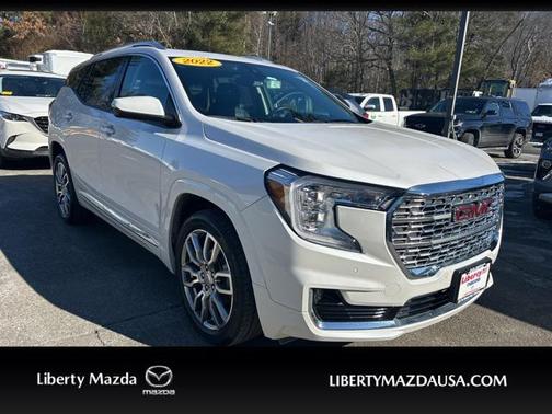 2022 GMC Terrain Denali