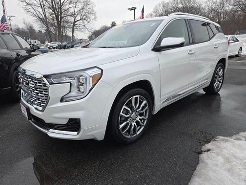 2022 GMC Terrain Denali