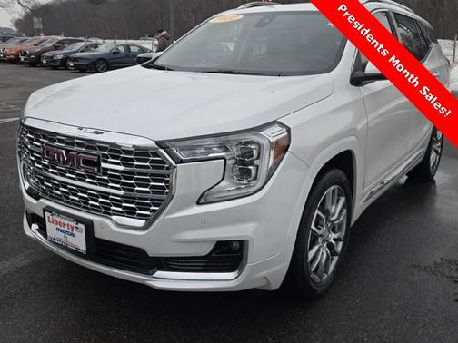 2022 GMC Terrain Denali
