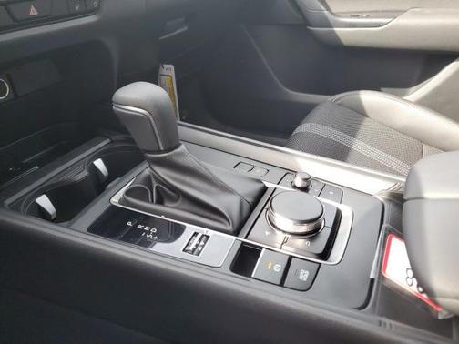2025 Mazda CX-50 Hybrid Preferred Package