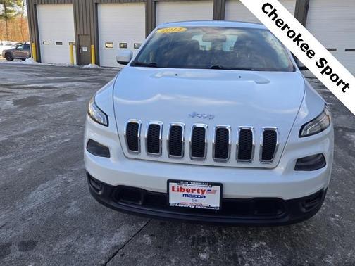 2014 Jeep Cherokee Sport