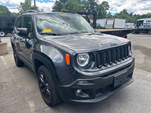 Granite Crystal Metallic Clearcoat 2018 Jeep Renegade Latitude