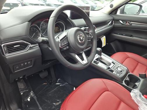 2025 Mazda CX-5 Carbon Edition