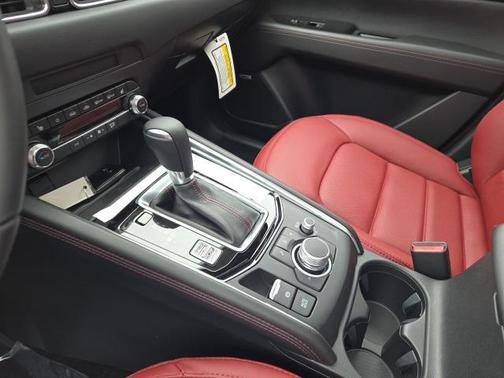 2025 Mazda CX-5 Carbon Edition