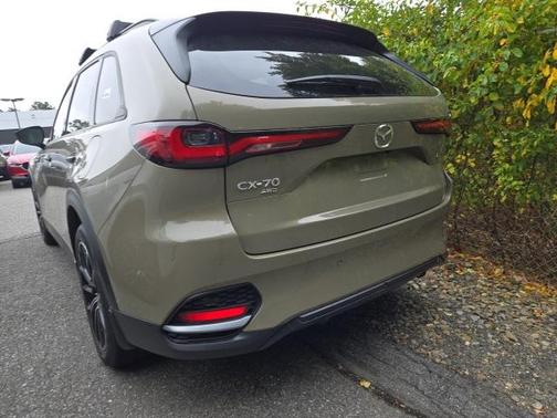 2025 Mazda CX-70 PHEV Premium Package