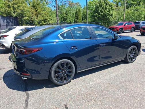 Deep Crystal Blue Mica 2026 Mazda Mazda3 2.5 S Select Sport