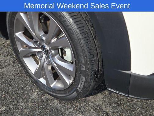 Snowflake White Pearl Mica 2023 Mazda CX-30 2.5 S Preferred Package