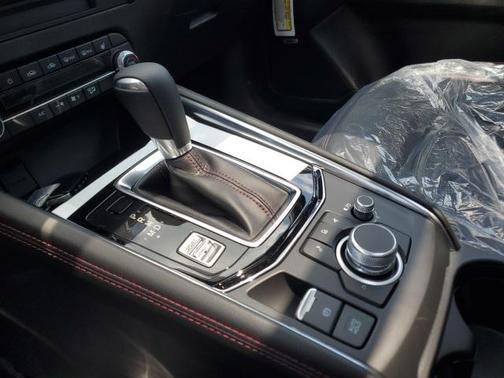 2025 Mazda CX-5 Carbon Edition