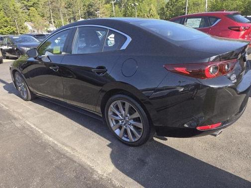 2024 Mazda Mazda3 FWD w/Preferred Package