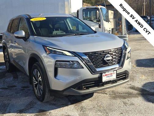 2022 Nissan Rogue SV
