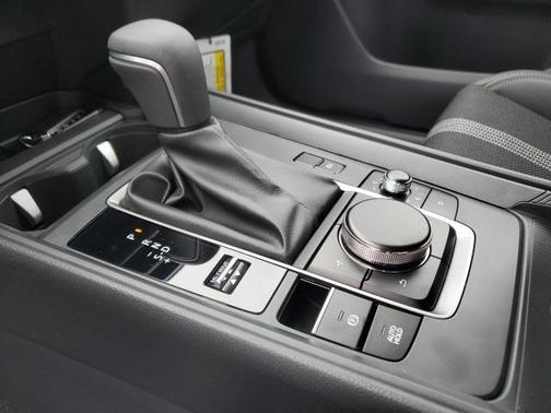 2025 Mazda CX-50 Hybrid Preferred Package