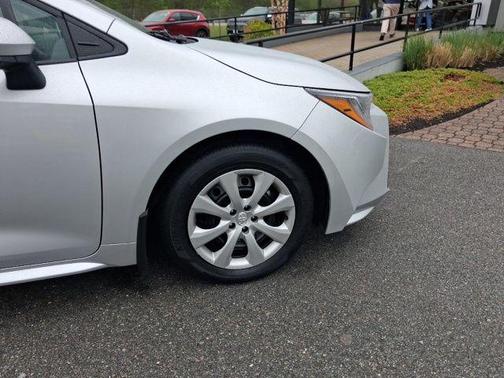 Classic Silver Metallic 2024 Toyota Corolla LE
