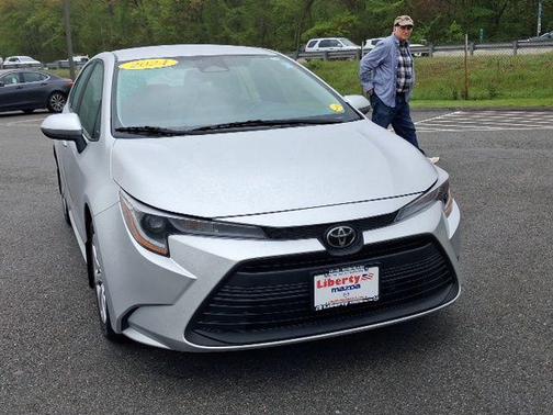 Classic Silver Metallic 2024 Toyota Corolla LE