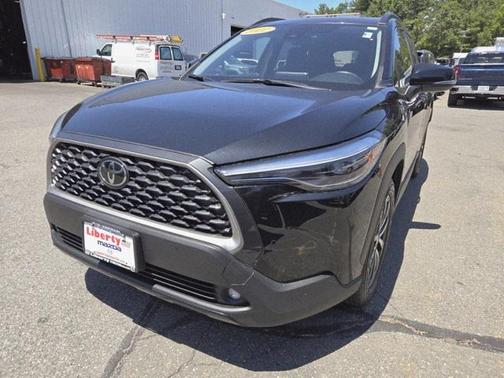 2022 Toyota Corolla Cross XLE