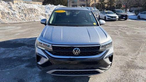 2023 Volkswagen Taos 1.5T SE