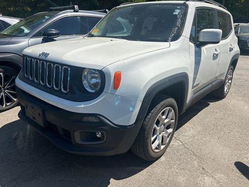 Alpine White 2015 Jeep Renegade Latitude