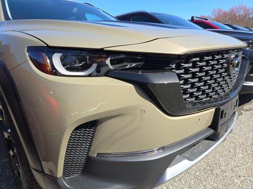 Zircon Sand Metallic 2026 Mazda CX-50 2.5 Turbo Meridian Edition