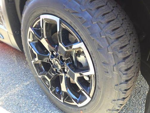 Zircon Sand Metallic 2026 Mazda CX-50 2.5 Turbo Meridian Edition