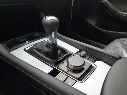 2025 Mazda Mazda3 FWD w/Premium Package