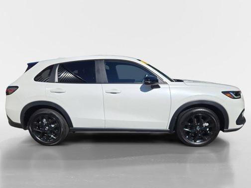 Platinum White Pearl 2025 Honda HR-V AWD Sport