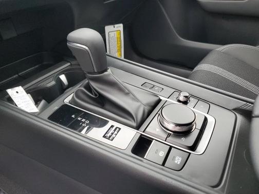 2025 Mazda CX-50 Hybrid Preferred Package