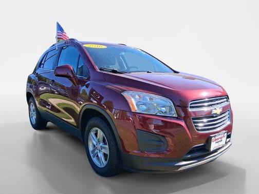 Crimson 2016 Chevrolet Trax LT