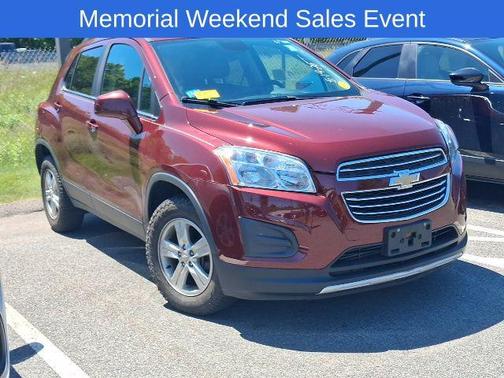 Crimson 2016 Chevrolet Trax LT