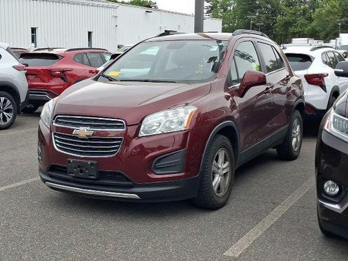 Crimson 2016 Chevrolet Trax LT