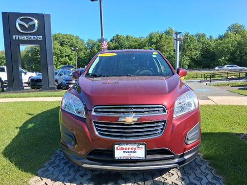 Crimson 2016 Chevrolet Trax LT