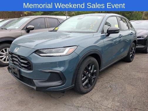Nordic Forest Pearl 2025 Honda HR-V AWD Sport