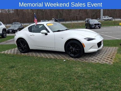 Crystal White Pearl 2017 Mazda MX-5 Miata RF Grand Touring