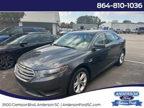 2018 Ford Taurus SE