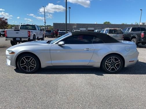 2020 Ford Mustang ECOBOOST PREMIUM