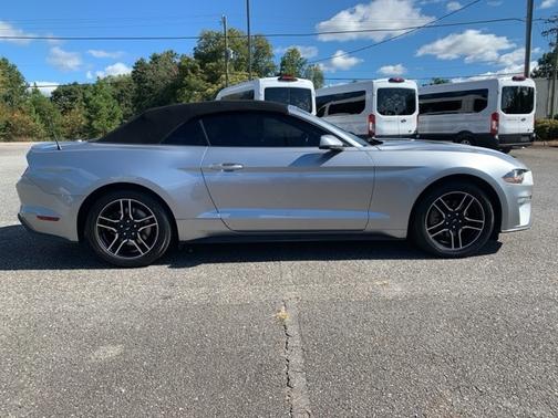 2020 Ford Mustang ECOBOOST PREMIUM