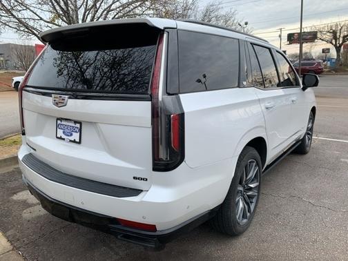 2022 Cadillac Escalade SPORT