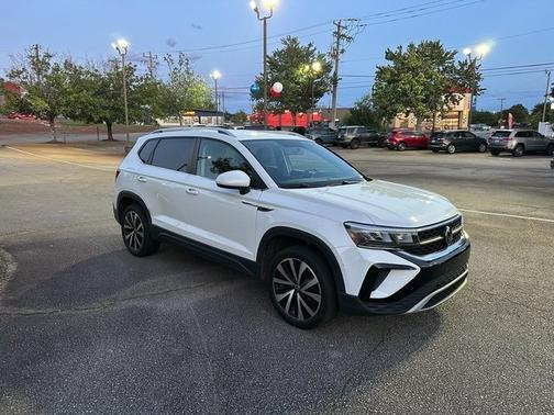 2022 Volkswagen Taos 1.5T SE